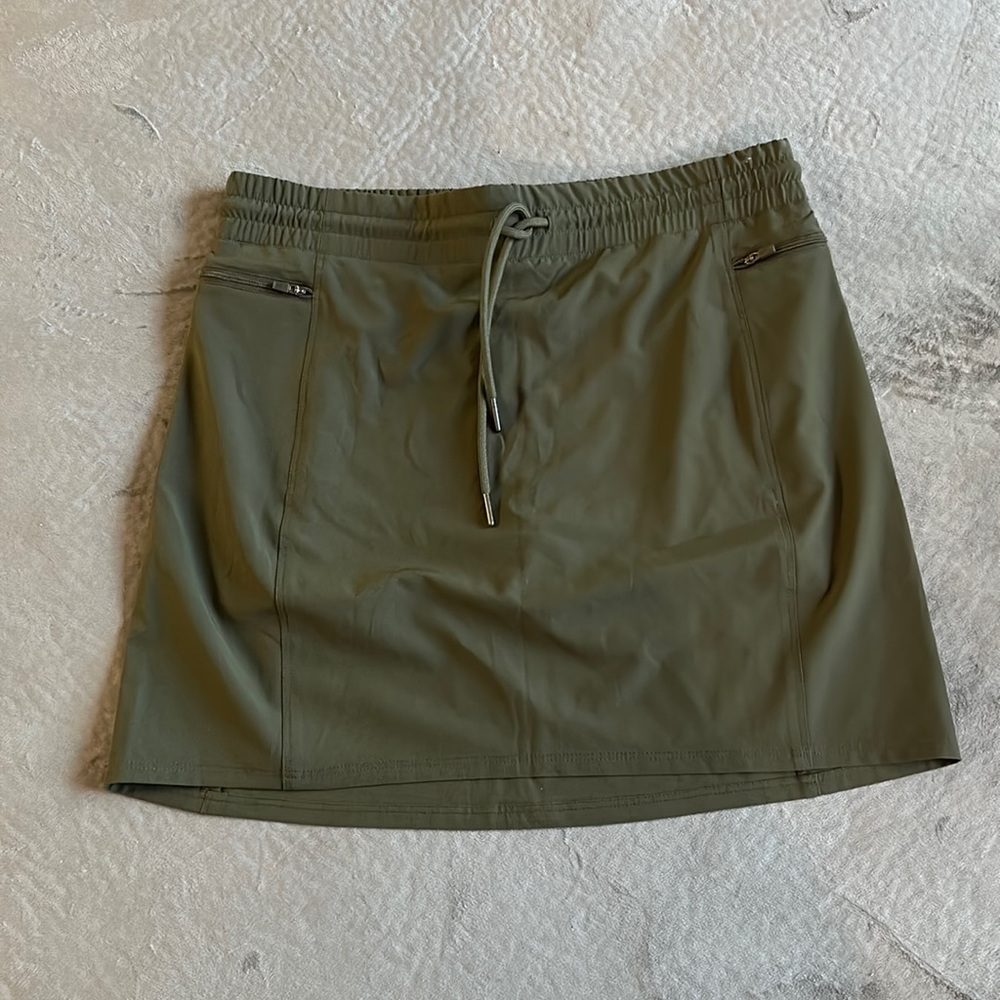 Excellent condition Kyodan Golf Skirt